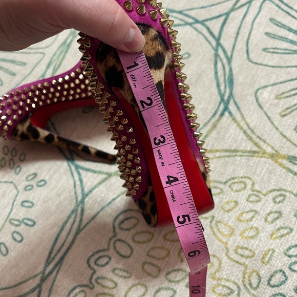Christian louboutin size 36.5 shoes - Picture 10 of 11